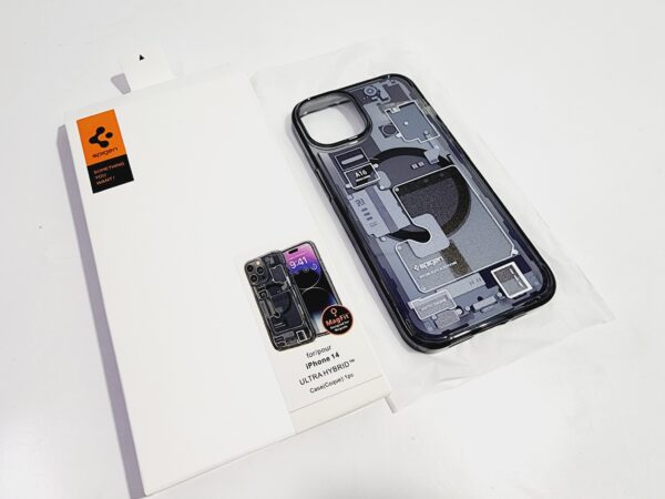 iPhone 13 & 14 New Spigen Back Cover with Mag Safe q