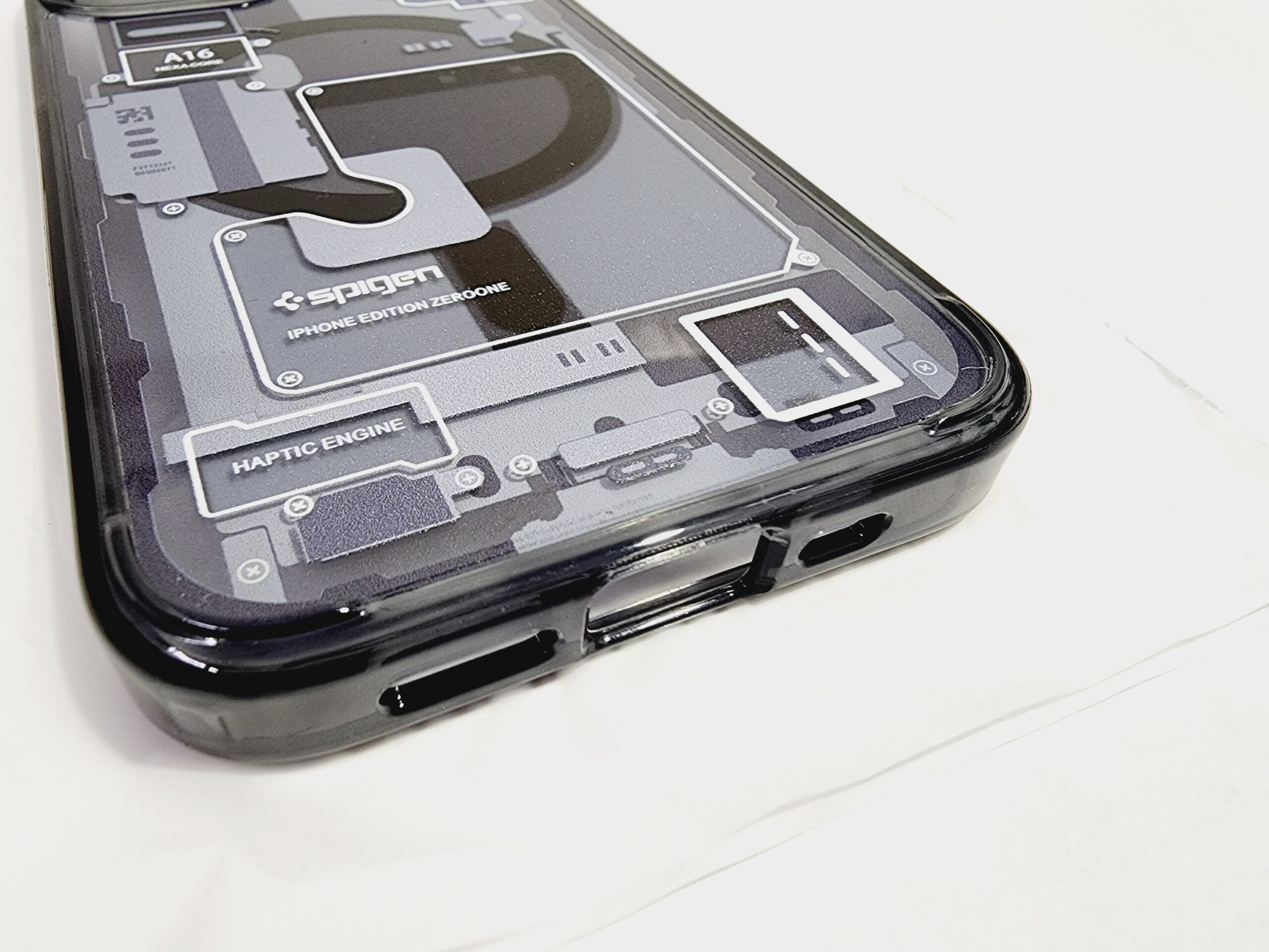 iPhone 13 & 14 New Spigen Back Cover with Mag Safe BT Limited Edition