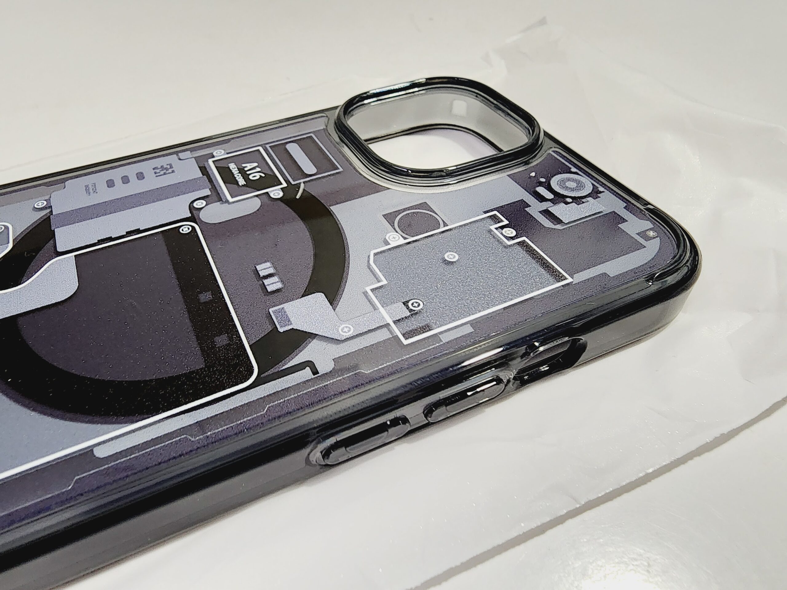 iPhone 13 & 14 New Spigen Back Cover with Mag Safe BT Limited Edition